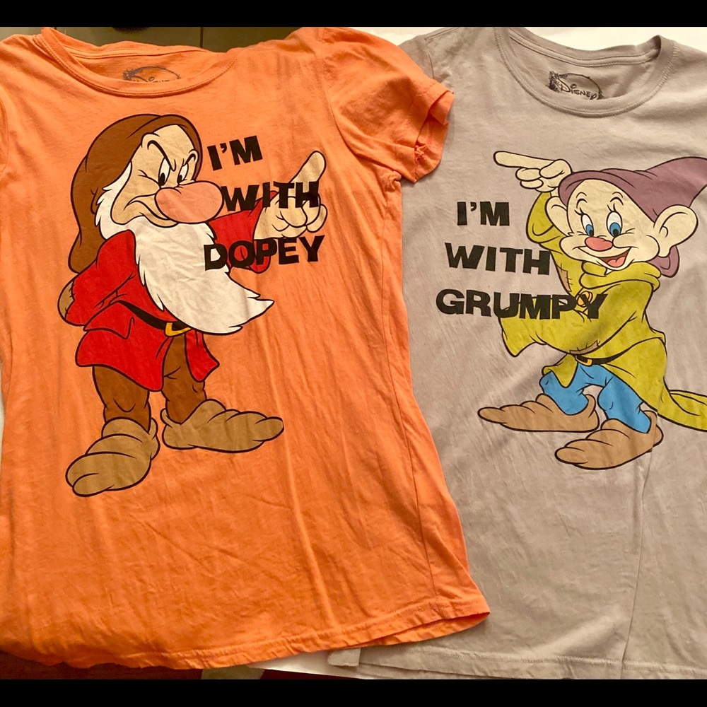 2 Women’s Disney Snow White Dwarfs Shirts